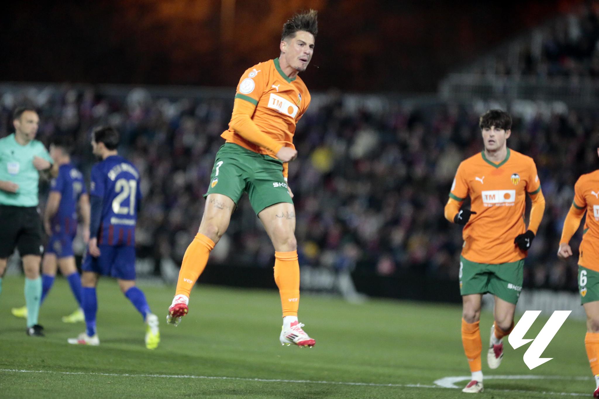 现辉煌战绩 现辉煌战绩